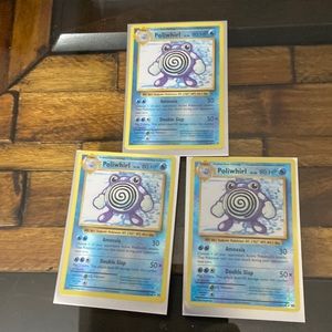 Rare poliwhirl hologram 2016 Pokémon
